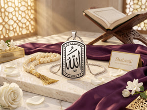 Koranpatroon ketting gedragen islamitisch sieraad dames