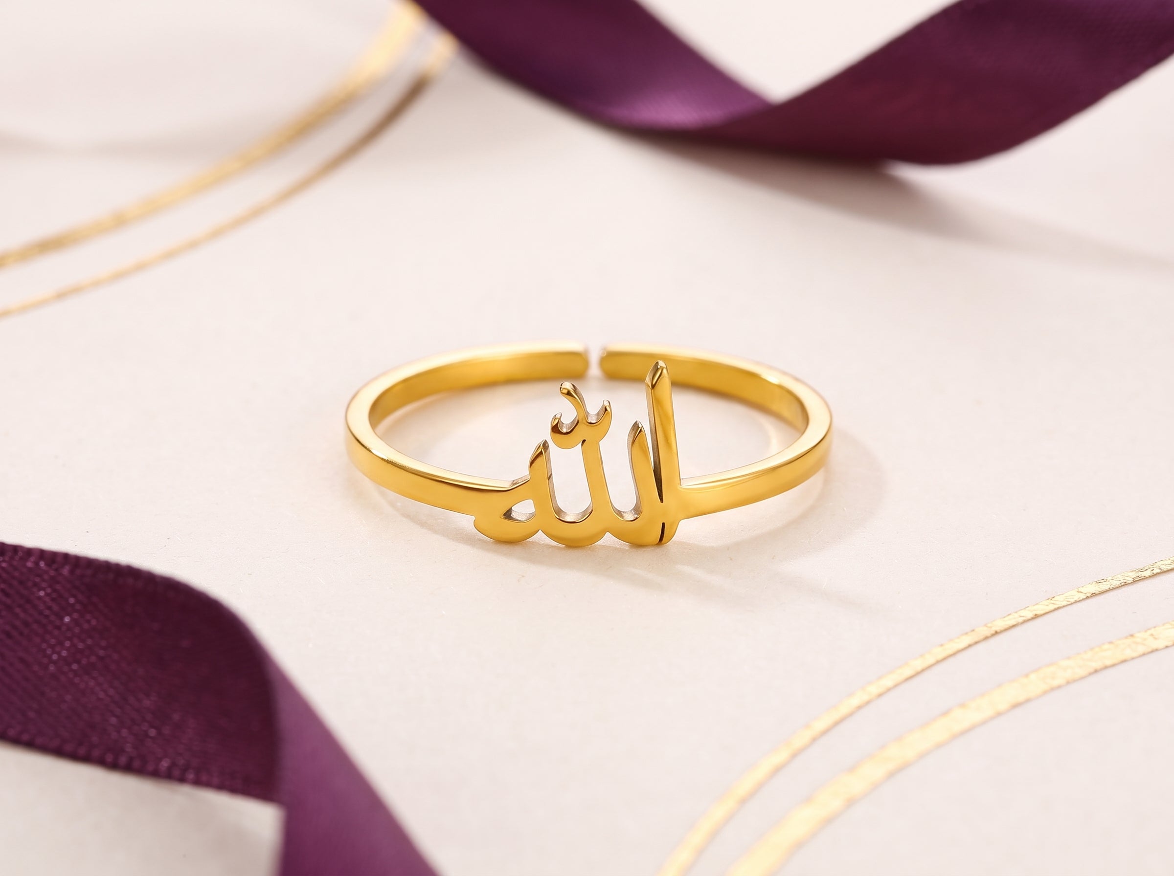 Islamitische symbool ring detail arabische kalligrafie sieraad